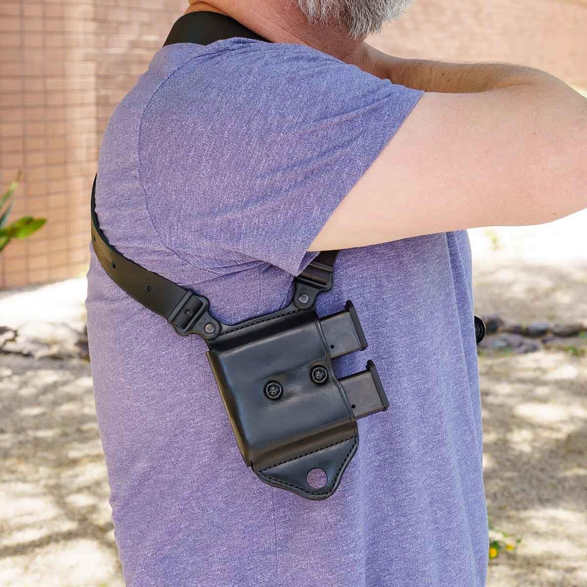 ガルコ　マイアミ　クラッシック２　ショルダー　システム Amazon.com : Galco Miami Classic II Shoulder System Designed for